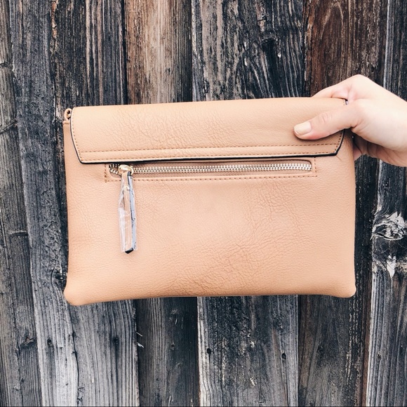 •SOLD• Knotted’ Bag - Picture 2 of 6